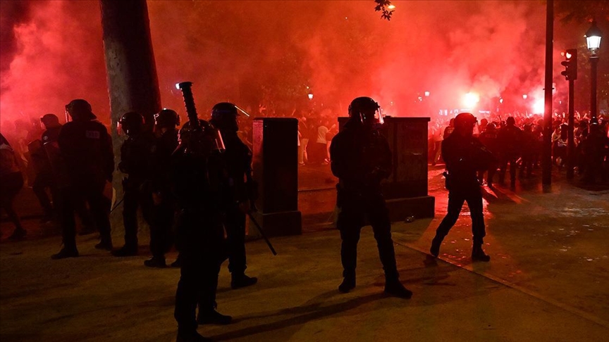 France : 131 arrestations après des tensions lors de la victoire du PSG