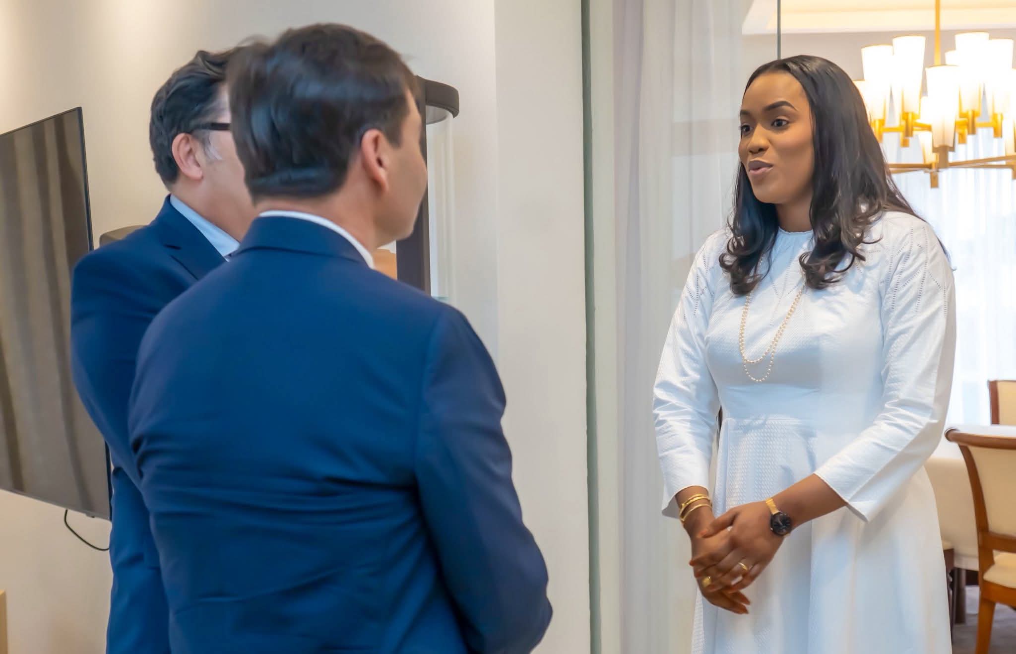 Femmes et enfants au cœur des priorités : la Première Dame Absa Faye reçoit le PAM et l’UNICEF (Photos)