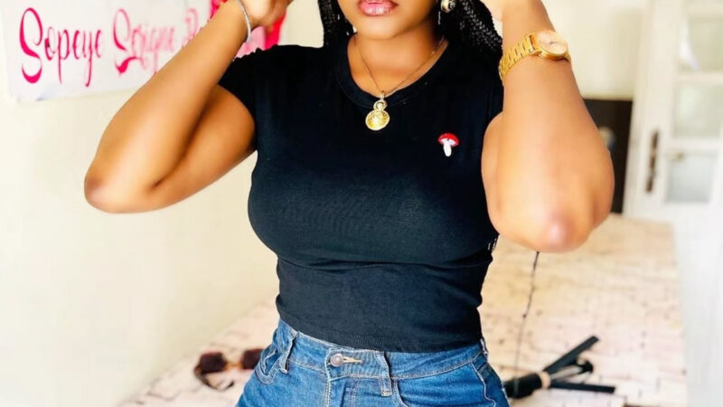 Fama Thioune : Ses photos Instagram font le buzz.