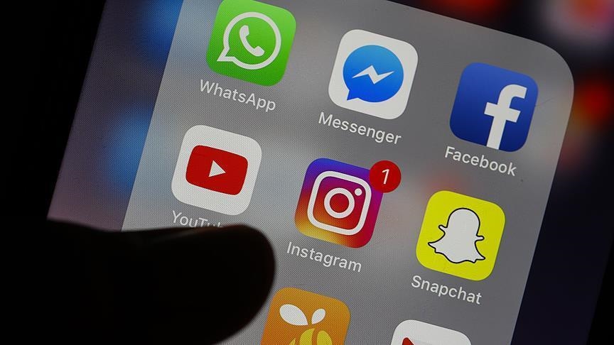 La France menace les réseaux sociaux de sanctions en cas de manquement à la modération