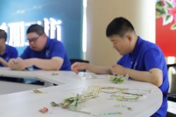 Le Centre pour handicapés de Pékin : Une référence en intégration sociale