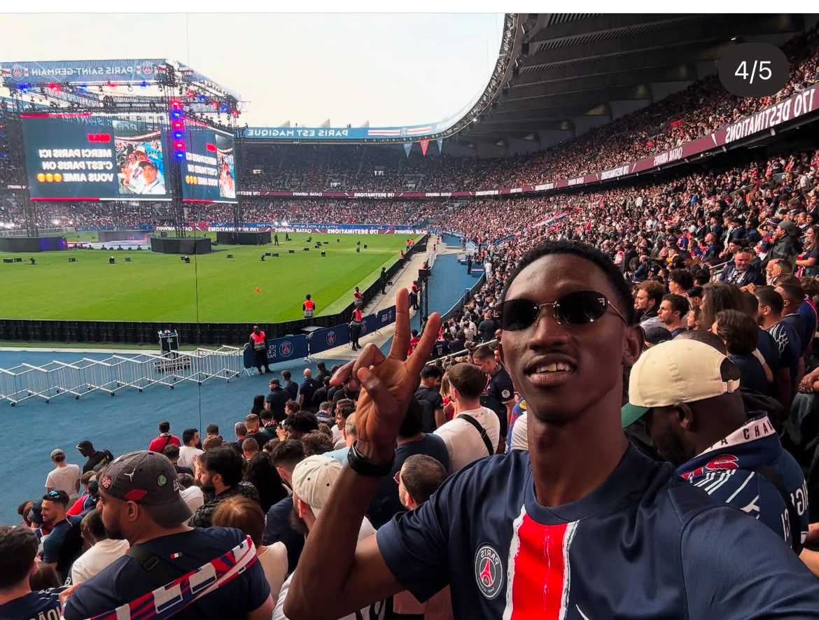 Malaw Pikine présent pour la victoire du PSG au Parc des Princes