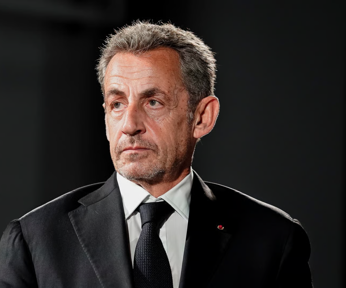 Nicolas Sarkozy: Exclu de la Légion d’honneur après sa condamnation pour corruption.