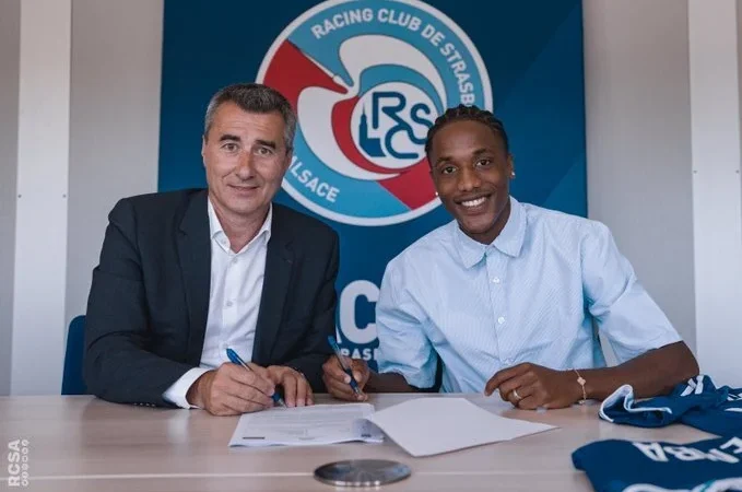 Pape Demba Diop : Le Lionceau sénégalais rejoint officiellement le RC Strasbourg pour 5 millions d'euros
