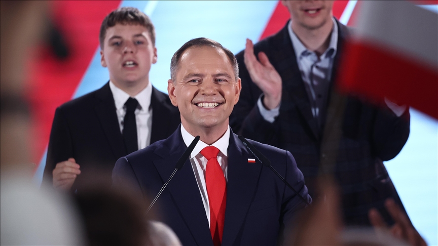 Pologne : Karol Nawrocki élu président avec une mince avancée