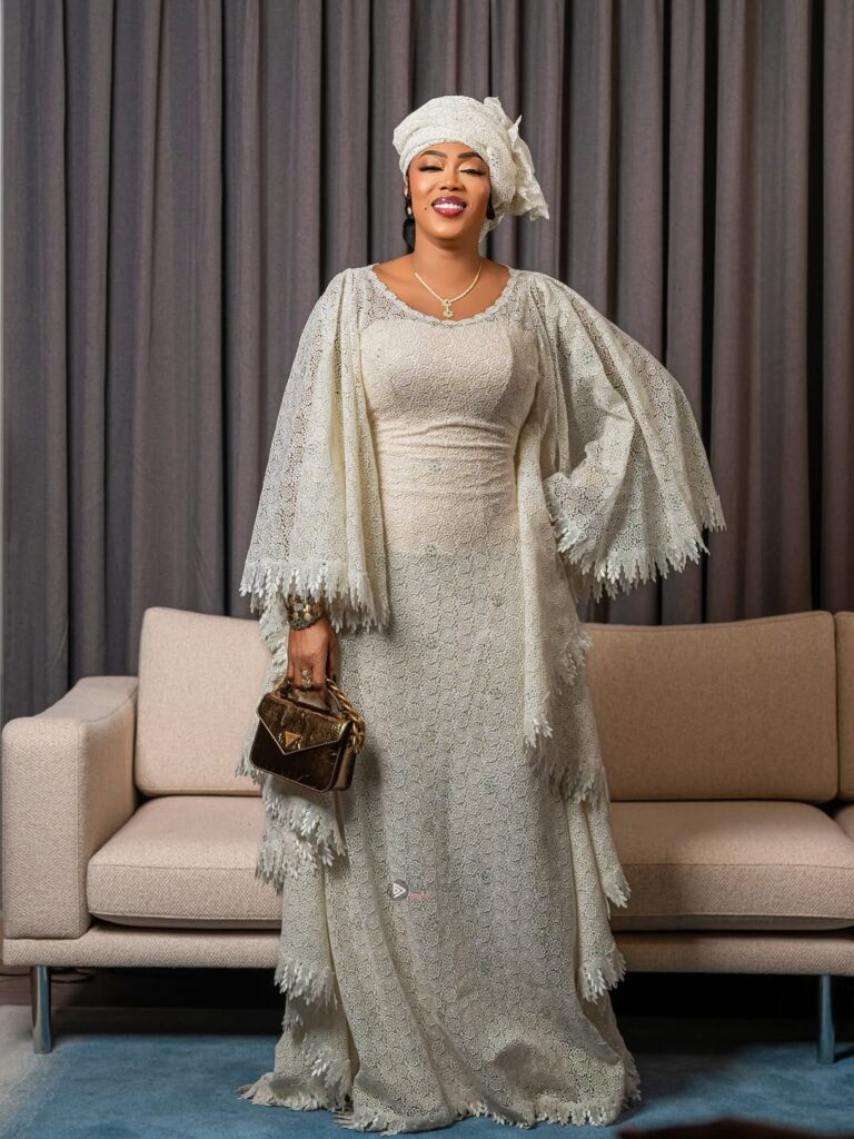 Sokhna Aida Diallo organise un méga Thiant à Dakar Arena