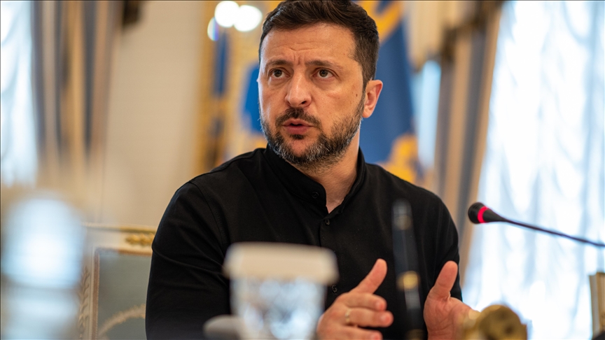 Ukraine : Zelensky propose un cessez-le-feu avec la Russie avant un sommet