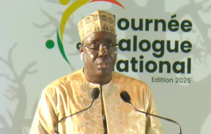 Cheikh Gueye salue « la victoire de la République sur elle-même » en clôturant le Dialogue national