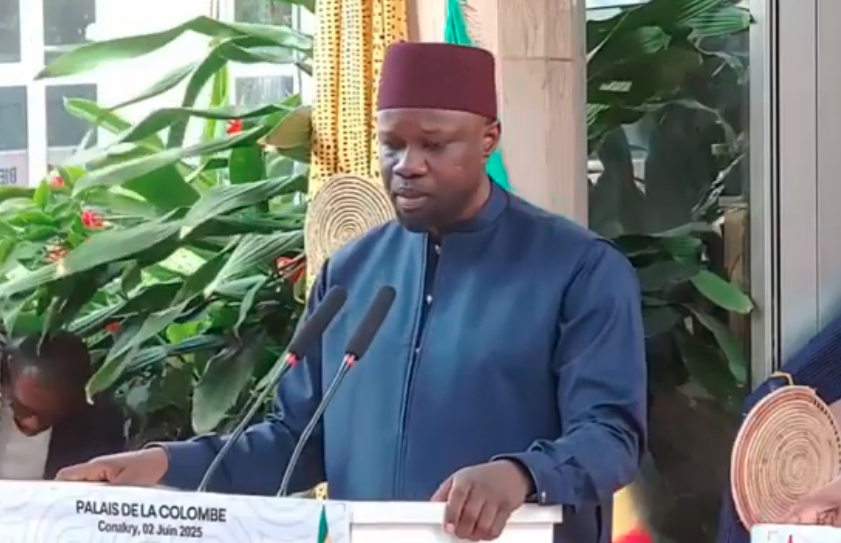 Guinée : La réponse prudente de Sonko sur une question délicate d’un journaliste