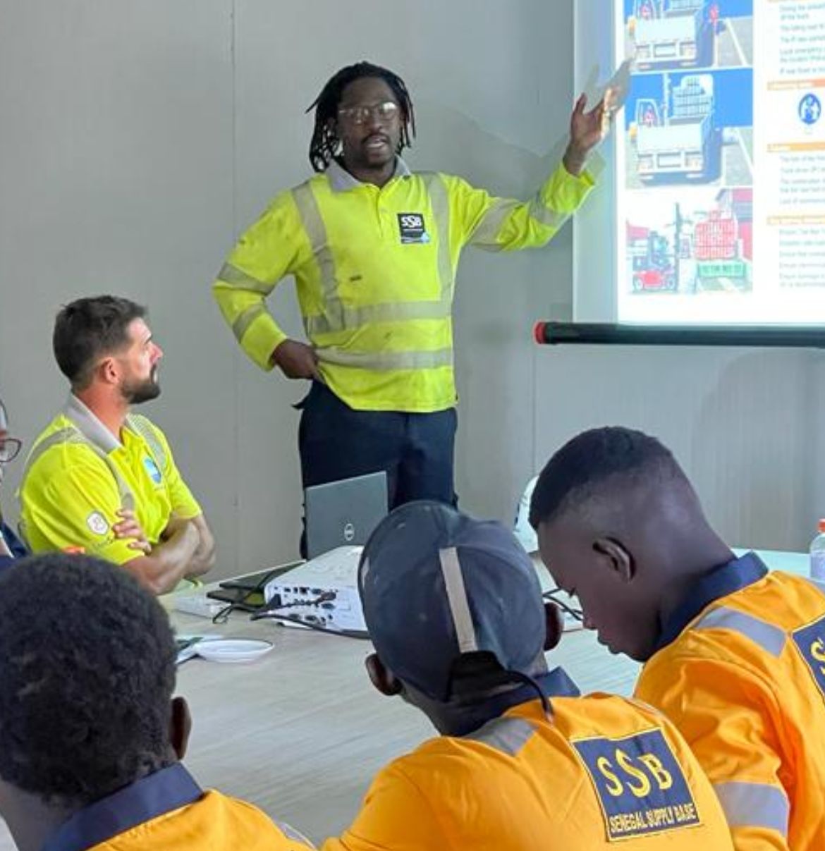 « Je ne reculerai pas » : Kader Koma face aux menaces après ses révélations sur le contenu local