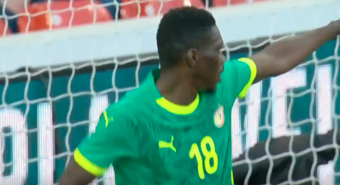 Sénégal vs Angleterre: Harry Kane marque et Ismaïla Sarr égalise avant la pause (vidéo)