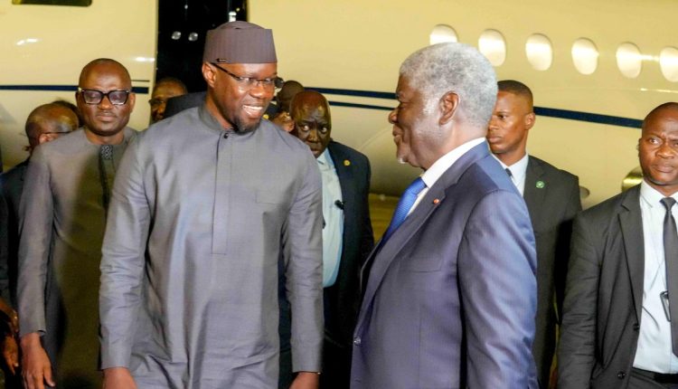 Sonko, la tournée, l’avion, les Kulunas. La leçon à en tirer (Marvel Ndoye)