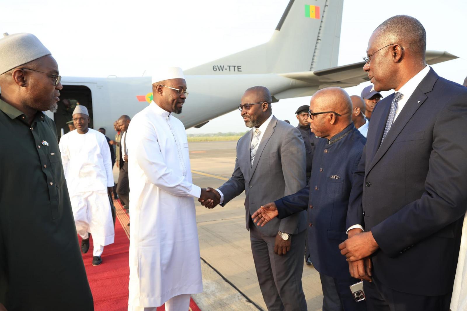 Refus de visas : « Sonko riposte et redessine les lignes de la diplomatie sénégalaise »