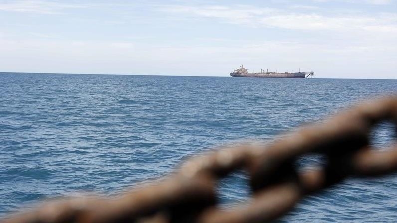 Yémen : Attaque d'un navire marchand en mer Rouge, échanges de tirs en cours