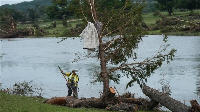 Inondations au Texas : Le bilan s'alourdit à 104 morts, dont 28 enfants