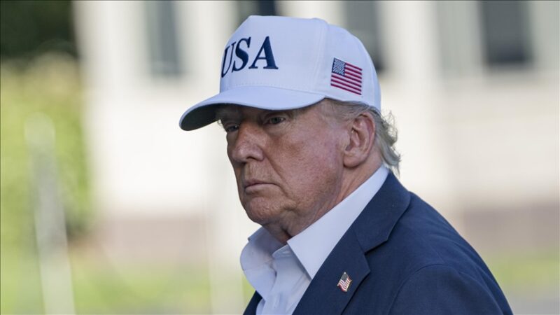 Droits de douane : Donald Trump confirme l’entrée en vigueur des nouvelles taxes pour le 1er août aux États-Unis