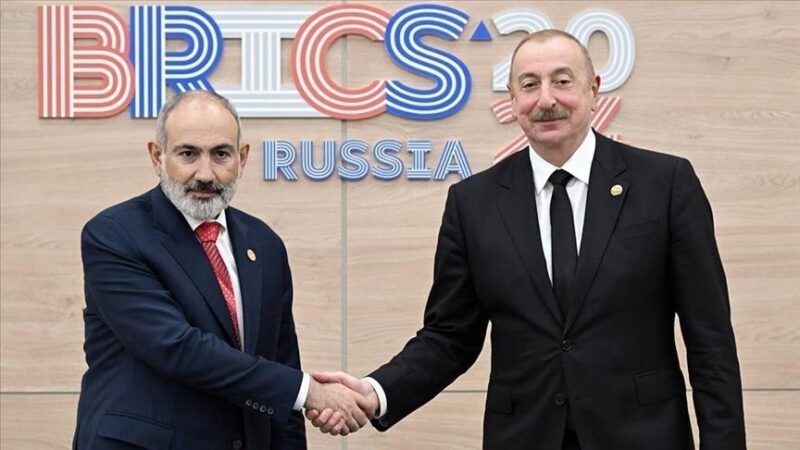 Emirats arabes unis : Rencontre entre Aliyev et Pashinyan pour la paix au Caucase