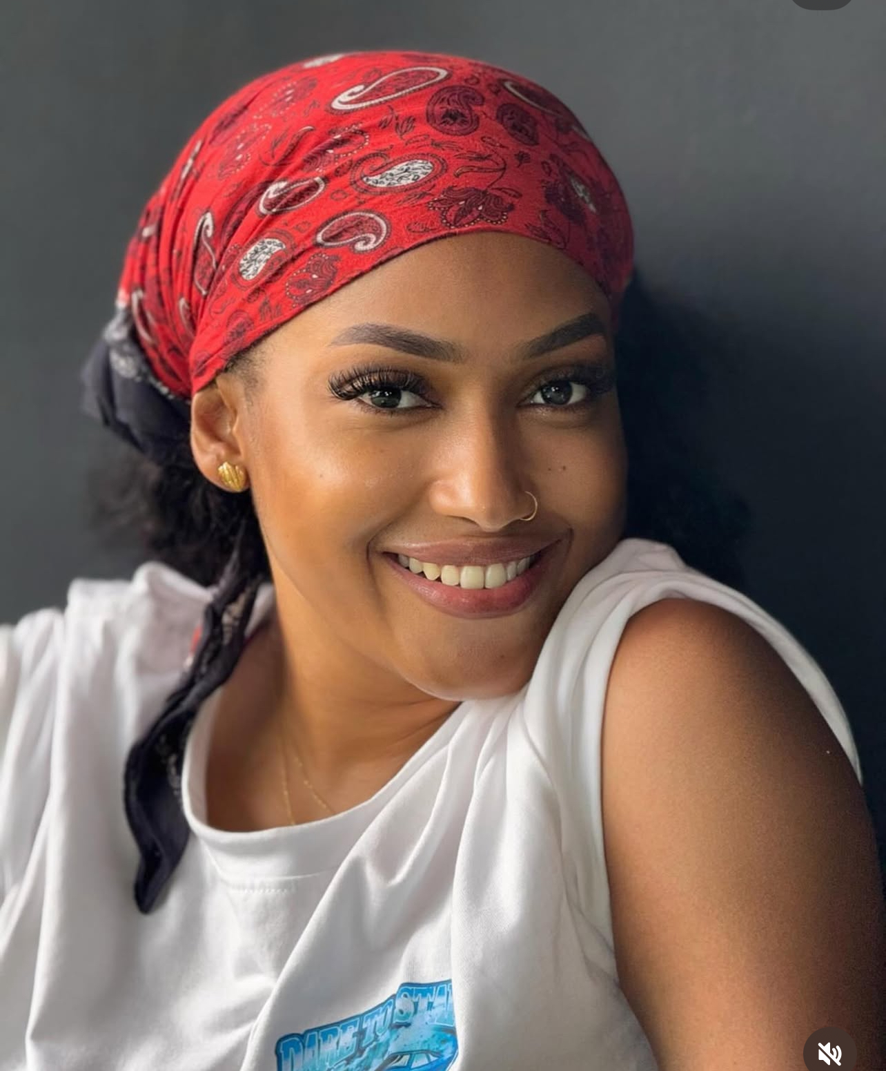 Eva, sans maquillage : ses photos Instagram font réagir ses fans