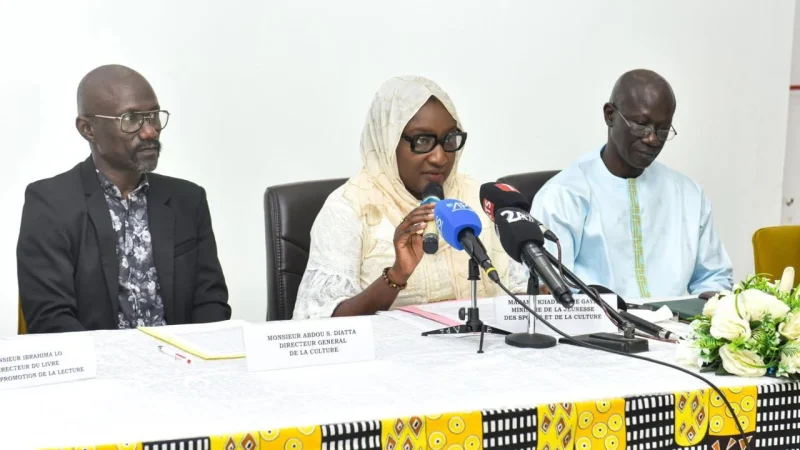 Forum national du livre : Dakar prépare une stratégie pour une "nation qui lit et qui gagne"