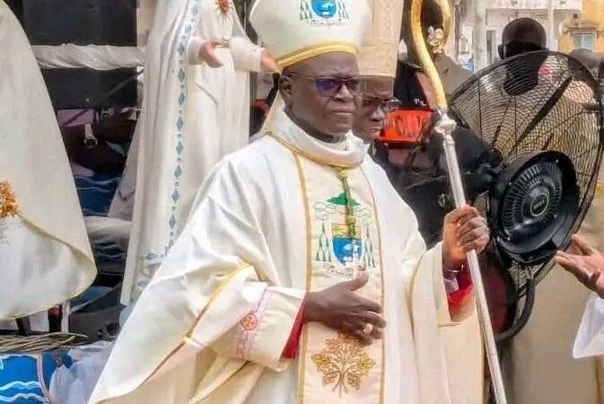 Église catholique : Mgr Augustin Simmel Ndiaye prend les rênes du diocèse de Saint-Louis