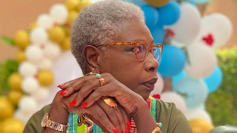 Greffages et perruques au Grand Théâtre : la chronique cinglante d’Henriette Niang Kandé