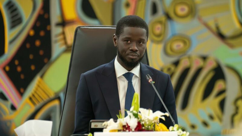 Conseil des ministres : Le Président Diomaye Faye appelle à la transparence dans les industries extractives et à la redistribution des revenus miniers