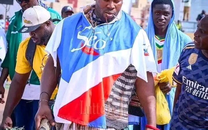 Coup de tonnerre à l’Arène nationale : Ndiaga Dollé terrasse Ordinateur par KO (Vidéo)