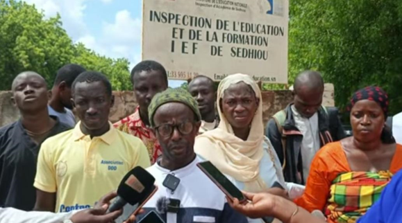 Sédhiou : Sit-in des prestataires des classes préscolaires pour la formation et l’intégration