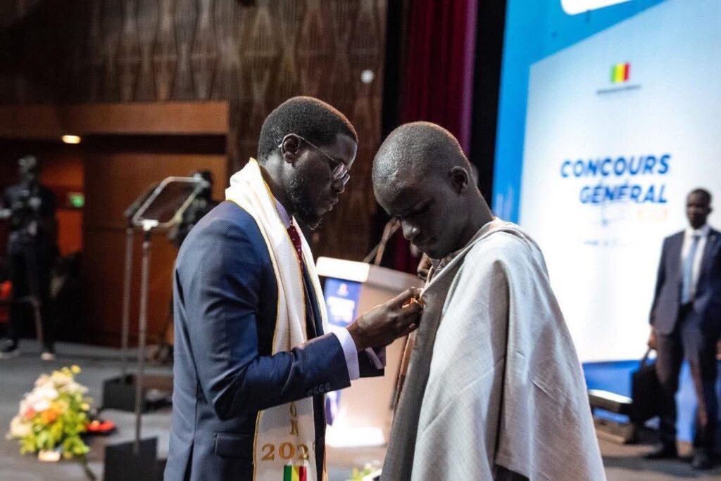Pape Natango Mbaye, symbole de résilience, honoré par le Président Diomaye Faye au Concours Général