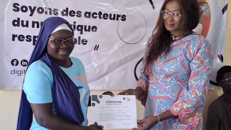 Trop connectés ? Gandiol alerte sur les dérives du numérique chez les jeunes