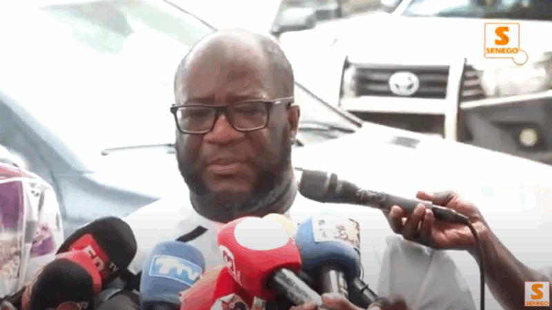 Assemblée nationale : qui a remporté le marché des véhicules ? Birahim Seck alerte (Senego TV)