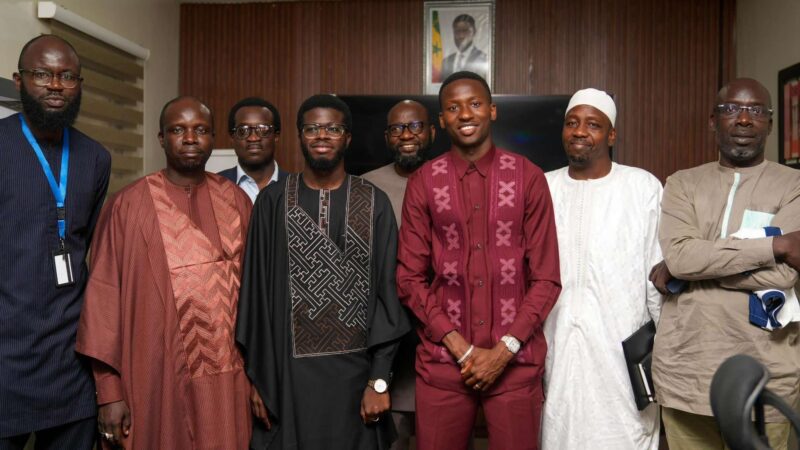 (Vidéo) Développement local : Pape Matar Sarr s’engage pour l’électrification de son village Fayako