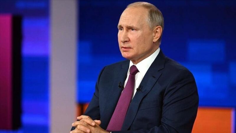 Conflit Russie-Ukraine : Vladimir Poutine appelle à la reprise des négociations et met en garde contre les « attentes excessives »