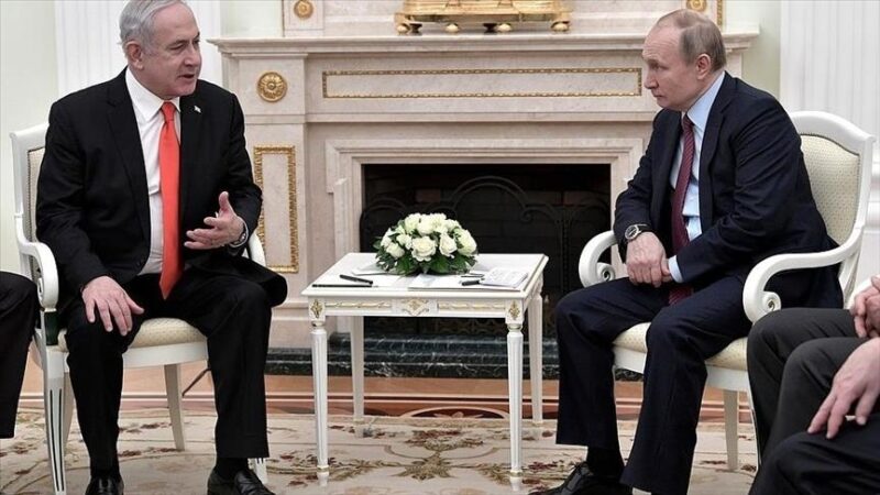 Russie : Vladimir Poutine et Benjamin Netanyahu s'entretiennent par téléphone