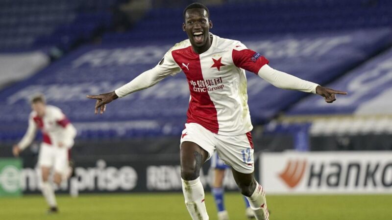 Abdallah Sima : L’attaquant sénégalais convoité par plusieurs clubs européens