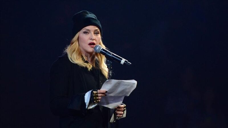 Madonna implore le pape d&rsquo;aller à Gaza : « Sauvez les enfants avant qu&rsquo;il ne soit trop tard »
