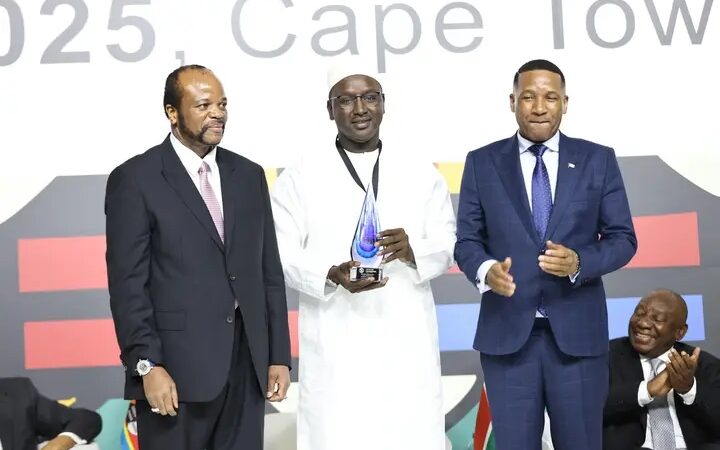 Le Sénégal à l’honneur sur la scène mondiale de l’eau : Cheikh Tidiane Dièye célèbre le leadership du PR Diomaye Faye