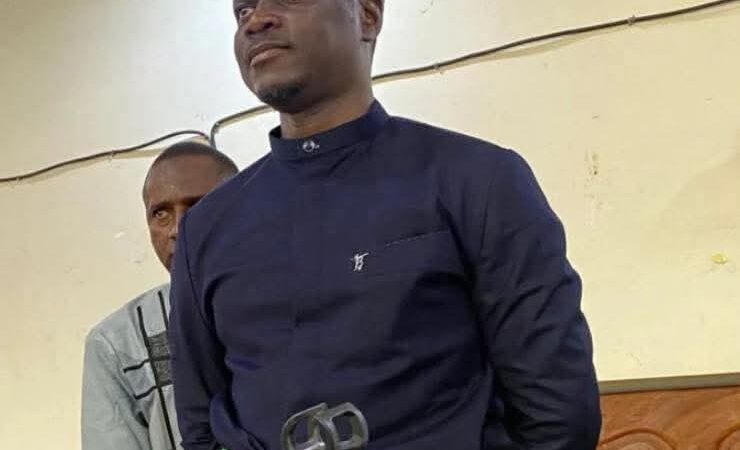 Ziguinchor : Le maire Djibril Sonko convoqué, dix agents municipaux en garde à vue après la démolition d'un bâtiment