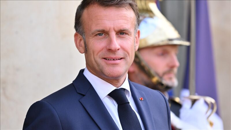 Traité mondial contre la pollution plastique : Macron dénonce le manque d’ambition du texte
