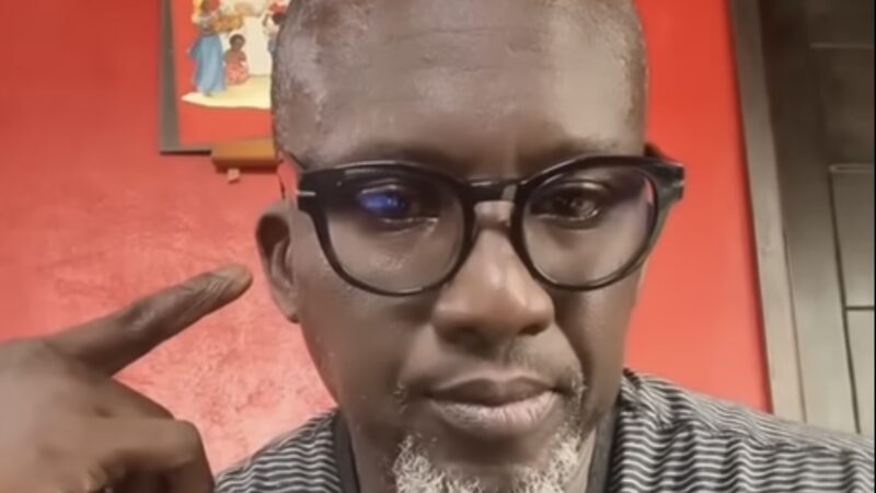 Assane Diouf apprécie le nouveau son « Poroze Bi » de Thiat (Vidéo)