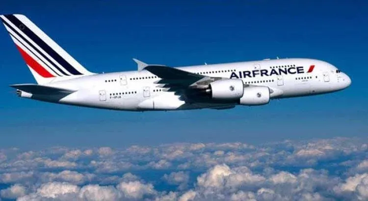 Paris-Dakar : Un vol Air France perturbé par une passagère menaçante