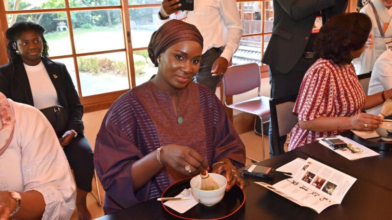 TICAD9 : La Première Dame Marie Khone plonge dans la culture japonaise (photos)