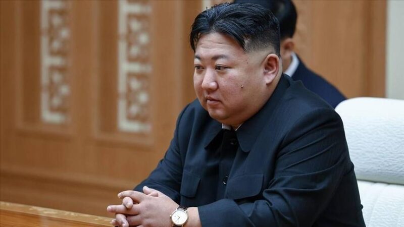 Kim Jong Un en Chine pour un défilé militaire historique