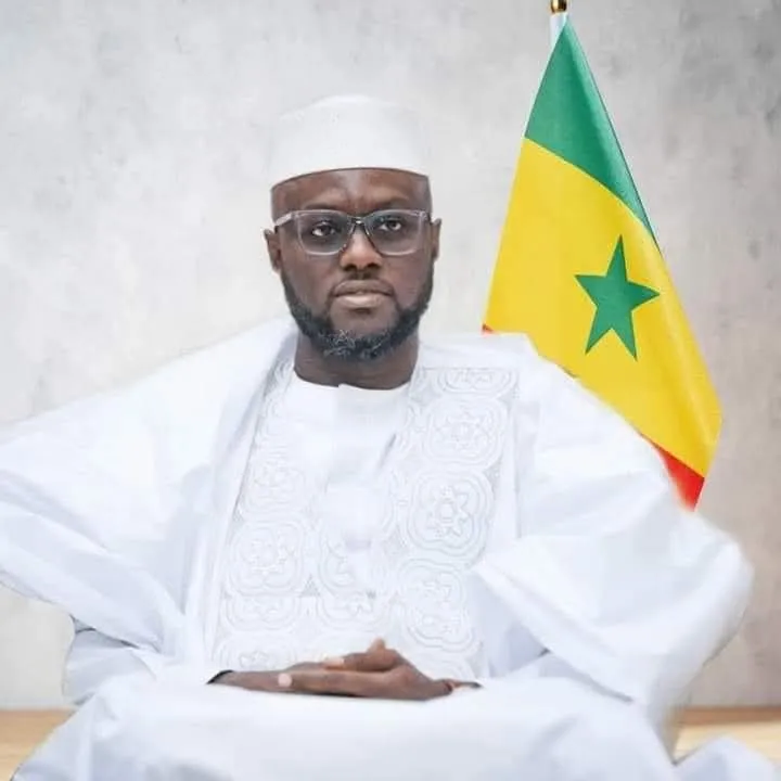 El Malick Ndiaye célèbre Abdou Diouf : « Un homme de dialogue et de paix »