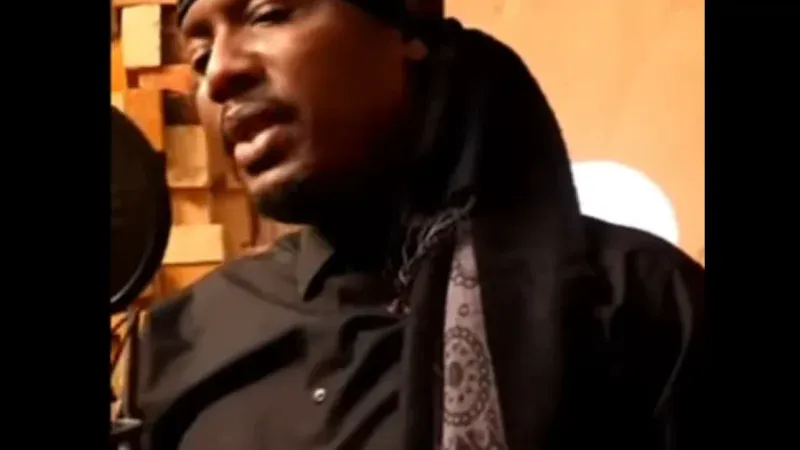 Bidew Bou Bess rend hommage à Serigne Moustapha Sy avec une chanson émouvante