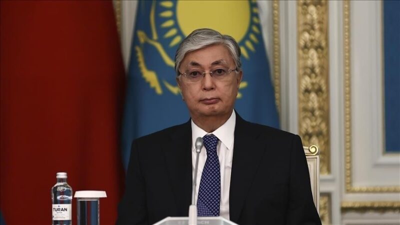 Doha : Le président kazakh condamne la frappe israélienne et dénonce une violation du droit international