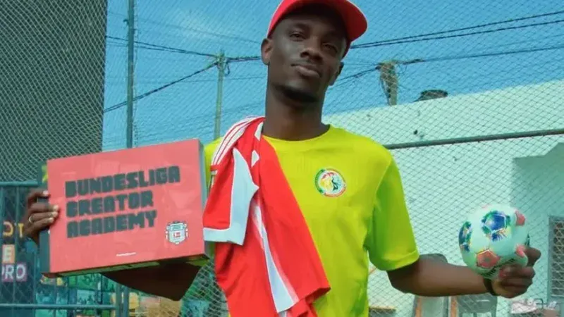 ignoré par FSF: Ligue 1 française et Bundesliga récupèrent Cheikh Footstyle