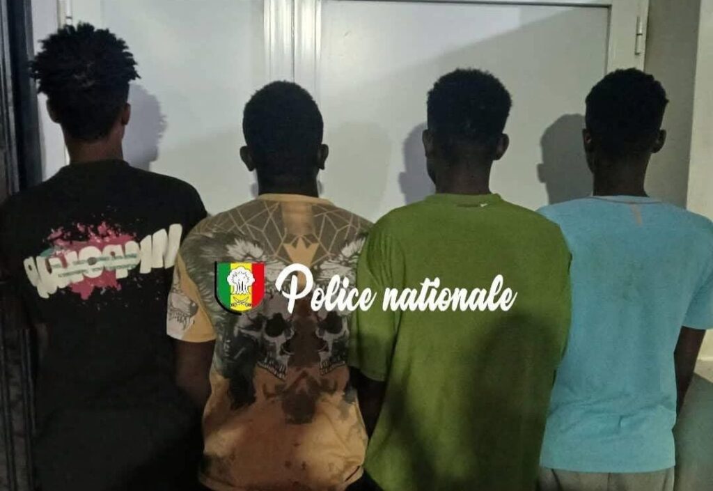 Vol de Moto à Cambérène: Quatre Individus Arrêtés, Dont un Voisin Identifié par Vidéosurveillance