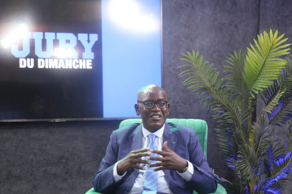 Gestion Économique: Youssou Diallo Accuse PM Sonko de 