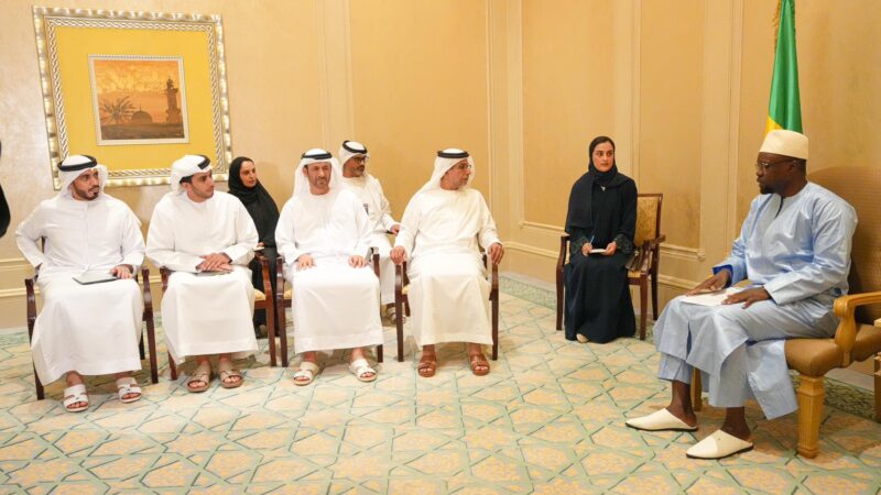 Émirats Arabes Unis : Ousmane Sonko reçoit une délégation du Fonds d’Abu Dhabi pour le développement